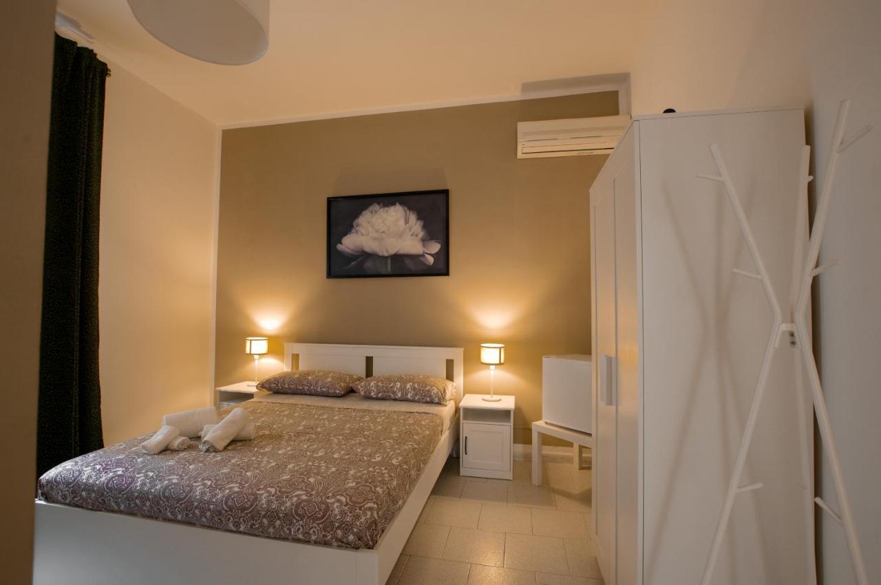 Living Couette-café Salernes